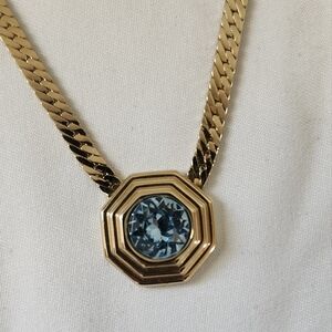 CHRISTIAN DIOR GOLD NECKLES